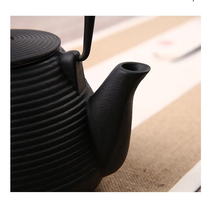 Shiro & Co. | The iron kettle – Japanese Style Ceramic Tableware - Shiro & Co.