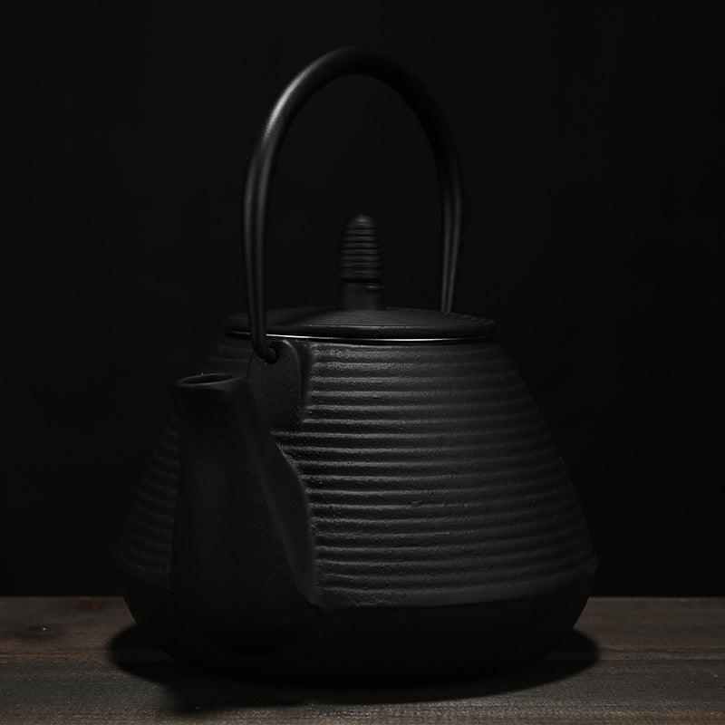 Shiro & Co. | The iron kettle – Japanese Style Ceramic Tableware - Shiro & Co.