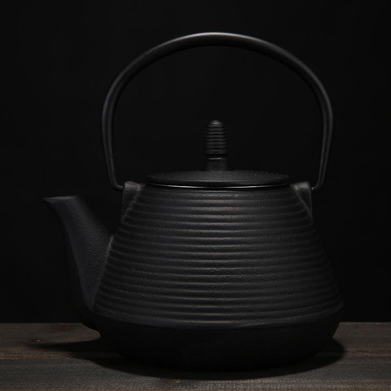 Shiro & Co. | The iron kettle – Japanese Style Ceramic Tableware - Shiro & Co.